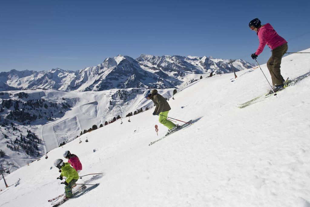 فغن Alpina Zillertal . Family Lifestyle Kinderhotel المظهر الخارجي الصورة