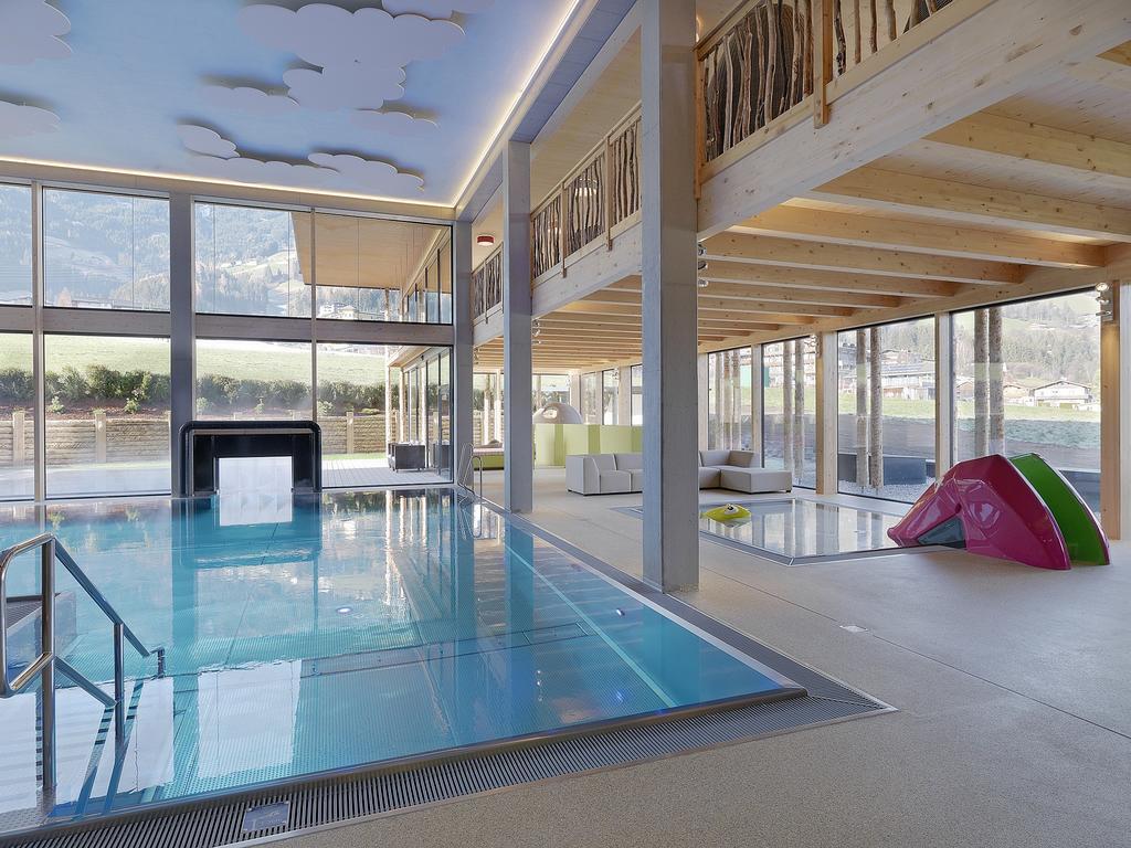 فغن Alpina Zillertal . Family Lifestyle Kinderhotel المظهر الخارجي الصورة
