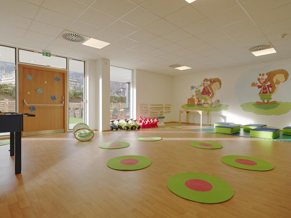 فغن Alpina Zillertal . Family Lifestyle Kinderhotel المظهر الخارجي الصورة