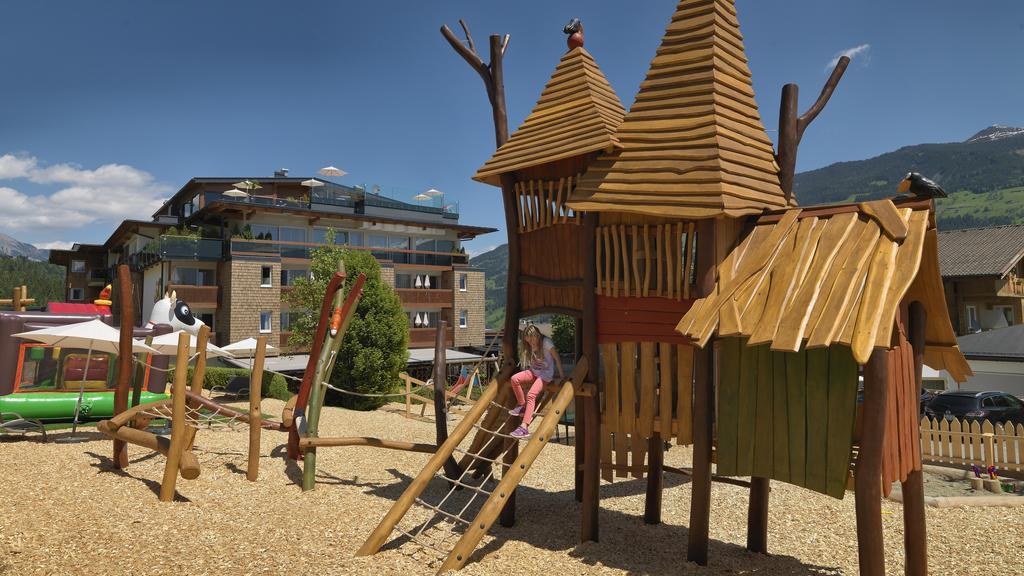 فغن Alpina Zillertal . Family Lifestyle Kinderhotel المظهر الخارجي الصورة